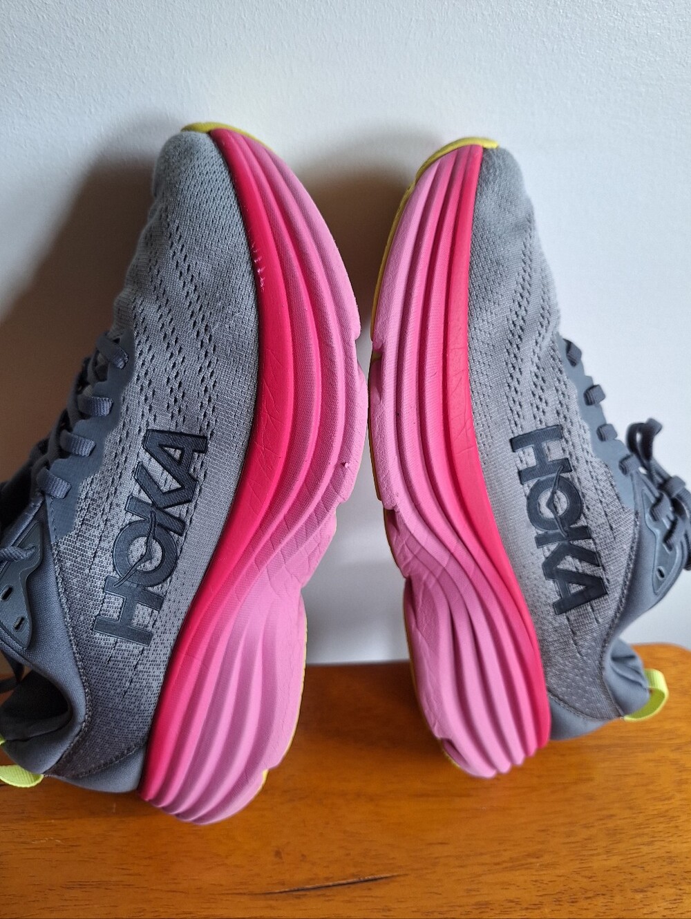 Hoka Bondi 8 Women's Castlerock Strawberry Size 8.5B - Picture 9 of 14